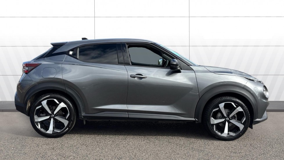 Nissan Juke 1.0 DiG-T 114 Tekna 5dr Petrol Hatchback - Image 5
