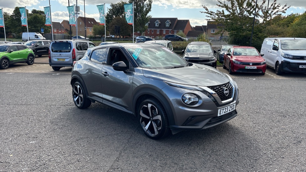 Nissan Juke 1.0 DiG-T 114 Tekna 5dr Petrol Hatchback - Image 35