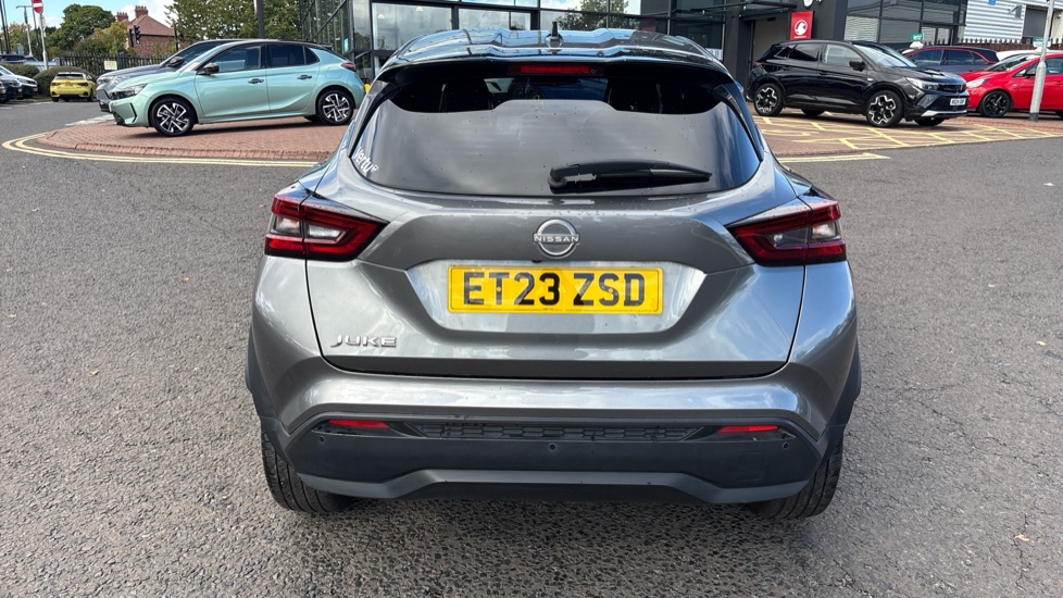 Nissan Juke 1.0 DiG-T 114 Tekna 5dr Petrol Hatchback - Image 42