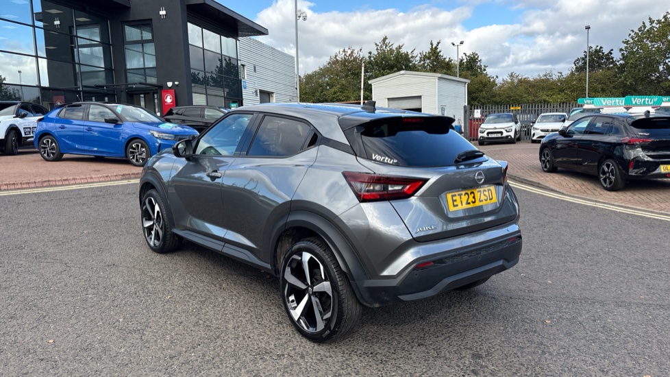 Nissan Juke 1.0 DiG-T 114 Tekna 5dr Petrol Hatchback - Image 43