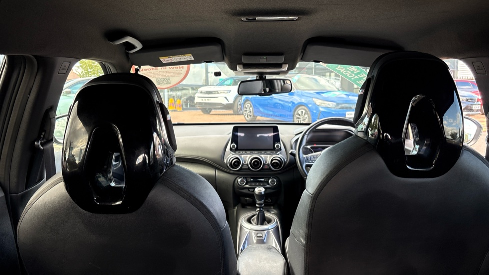 Nissan Juke 1.0 DiG-T 114 Tekna 5dr Petrol Hatchback - Image 46