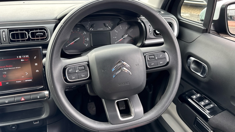 Citroen C3 1.2 PureTech Shine 5dr Petrol Hatchback - Image 25
