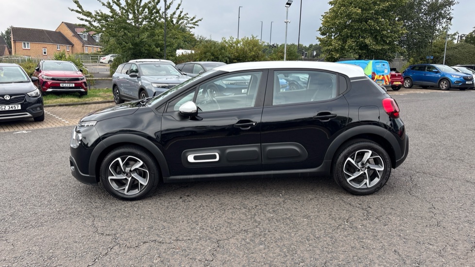 Citroen C3 1.2 PureTech Shine 5dr Petrol Hatchback - Image 31
