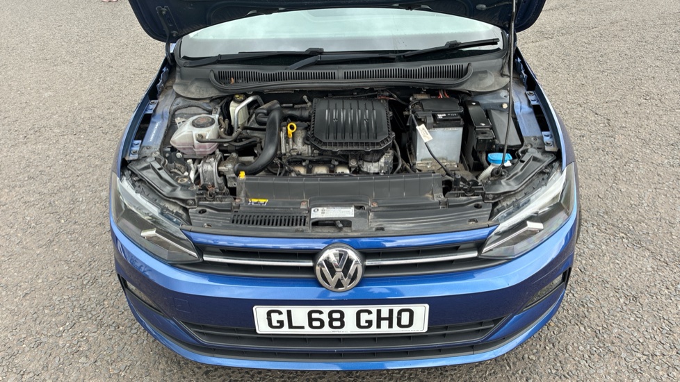 Volkswagen Polo 1.0 SE 5dr Petrol Hatchback - Image 8