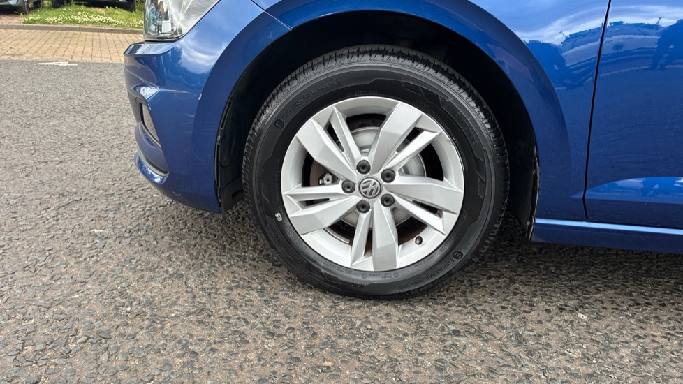 Volkswagen Polo 1.0 SE 5dr Petrol Hatchback - Image 49