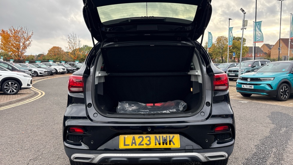 MG ZS 1.5 VTi-TECH Exclusive 5dr Petrol Hatchback - Image 4