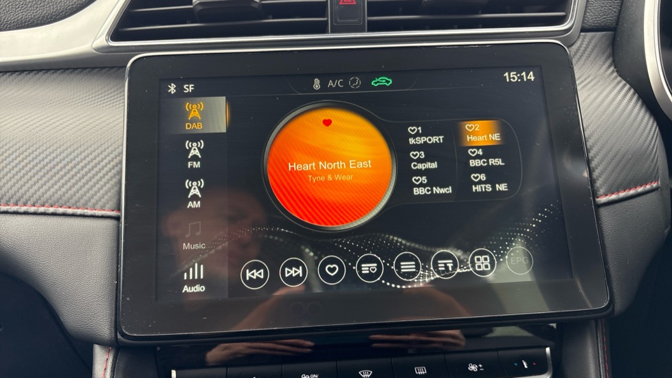 MG ZS 1.5 VTi-TECH Exclusive 5dr Petrol Hatchback - Image 12