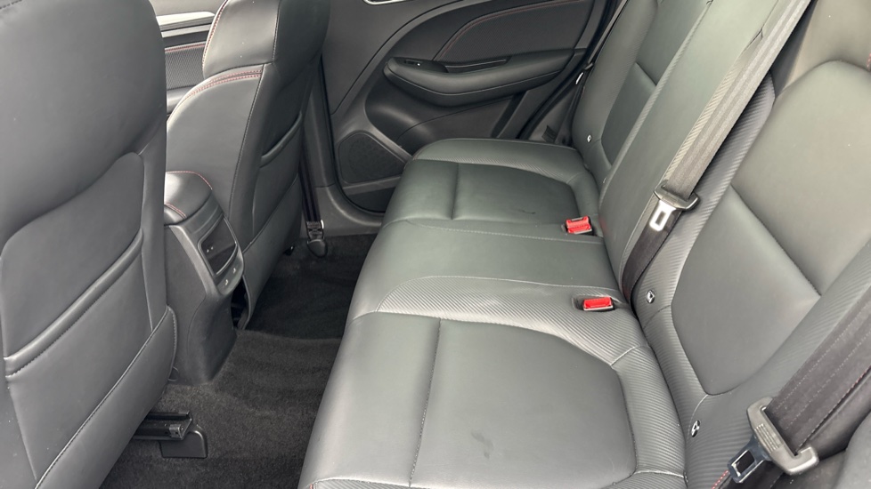 MG ZS 1.5 VTi-TECH Exclusive 5dr Petrol Hatchback - Image 16