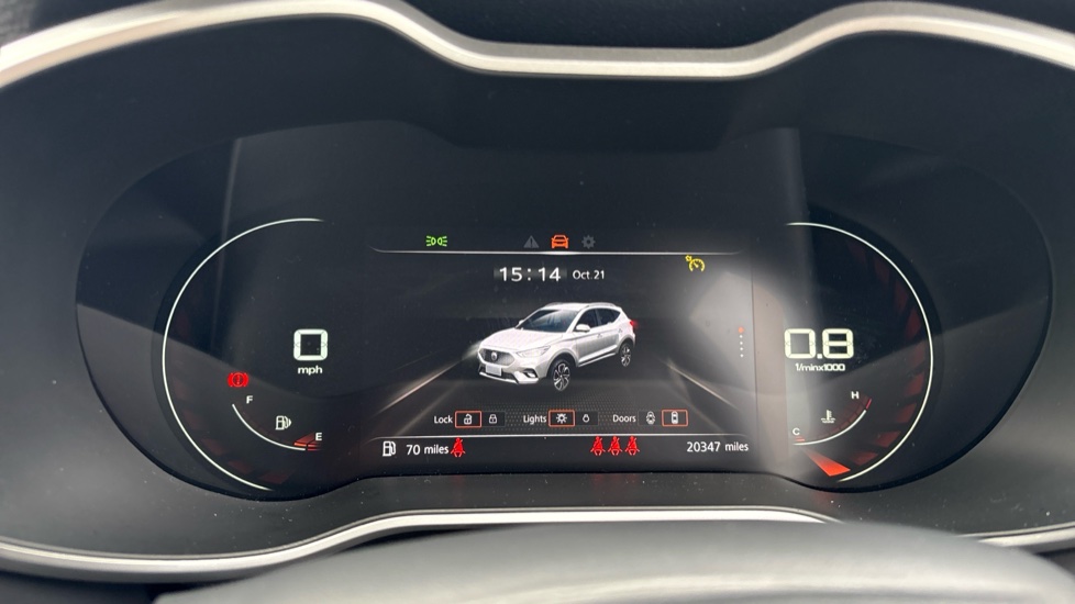 MG ZS 1.5 VTi-TECH Exclusive 5dr Petrol Hatchback - Image 18