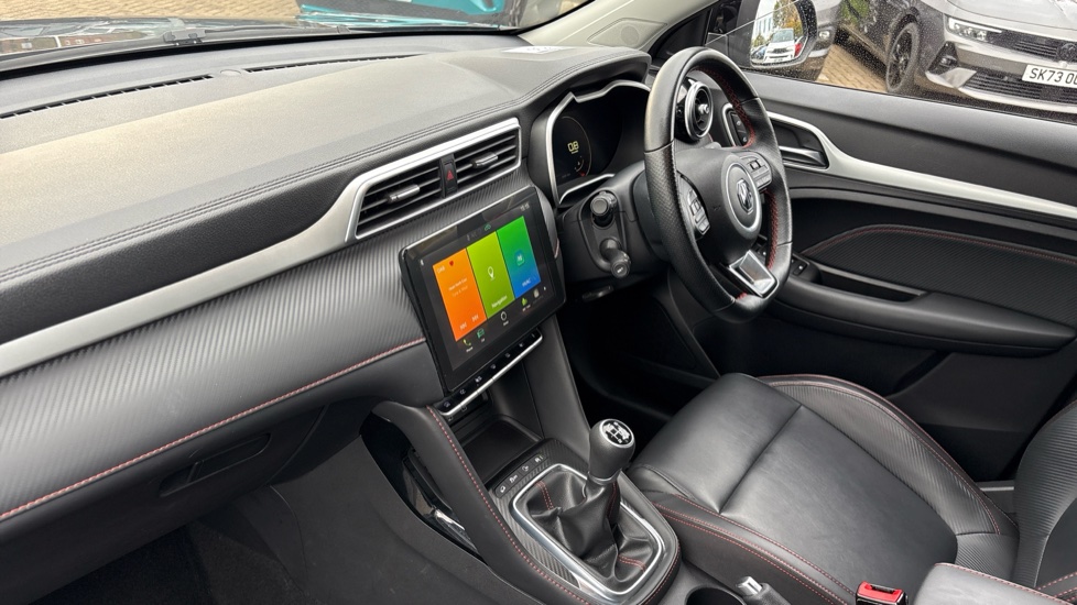 MG ZS 1.5 VTi-TECH Exclusive 5dr Petrol Hatchback - Image 28