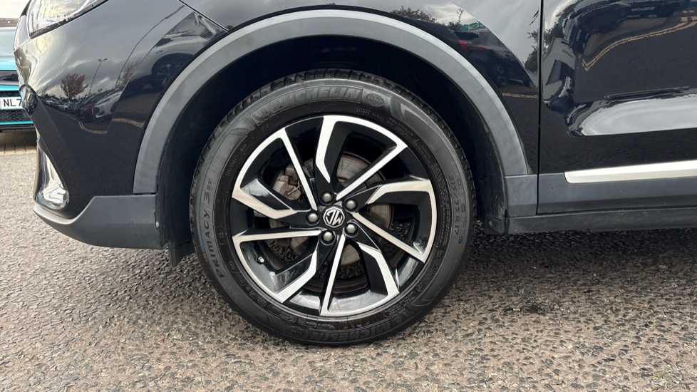 MG ZS 1.5 VTi-TECH Exclusive 5dr Petrol Hatchback - Image 32