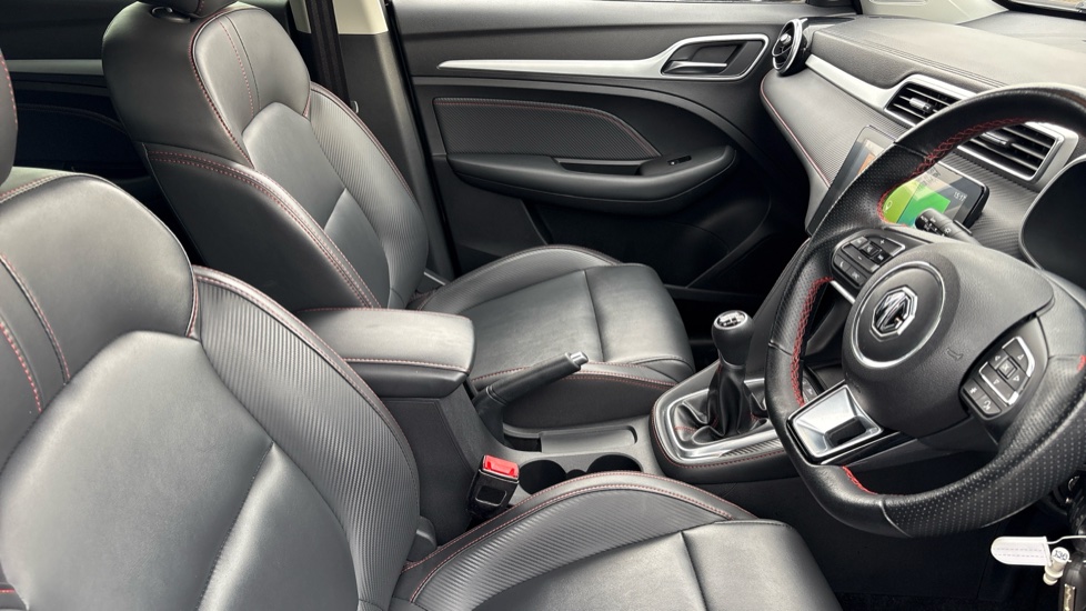 MG ZS 1.5 VTi-TECH Exclusive 5dr Petrol Hatchback - Image 39