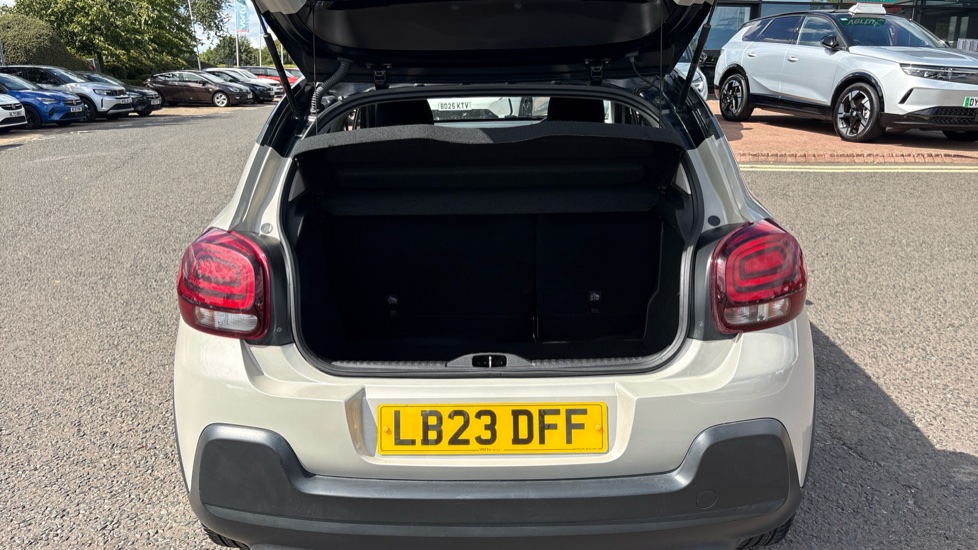 Citroen C3 1.2 PureTech C-Series Edition 5dr Petrol Hatchback - Image 4