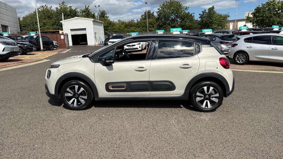 Citroen C3 1.2 PureTech C-Series Edition 5dr Petrol Hatchback - Image 28