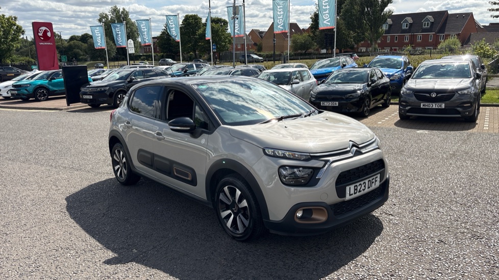 Citroen C3 1.2 PureTech C-Series Edition 5dr Petrol Hatchback - Image 33