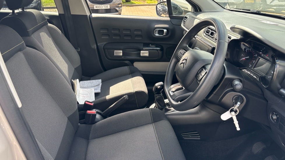 Citroen C3 1.2 PureTech C-Series Edition 5dr Petrol Hatchback - Image 36
