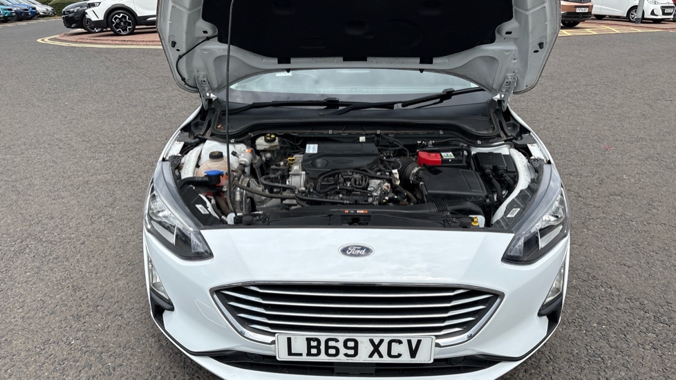 Ford Focus 1.0 EcoBoost 125 Titanium 5dr Auto Petrol Hatchback - Image 8