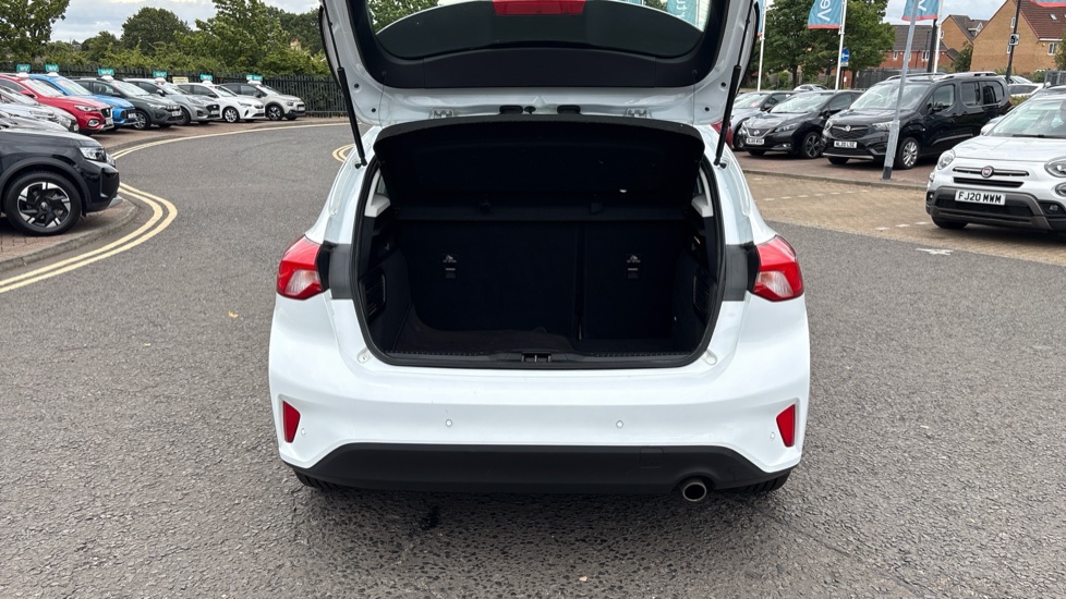 Ford Focus 1.0 EcoBoost 125 Titanium 5dr Auto Petrol Hatchback - Image 40