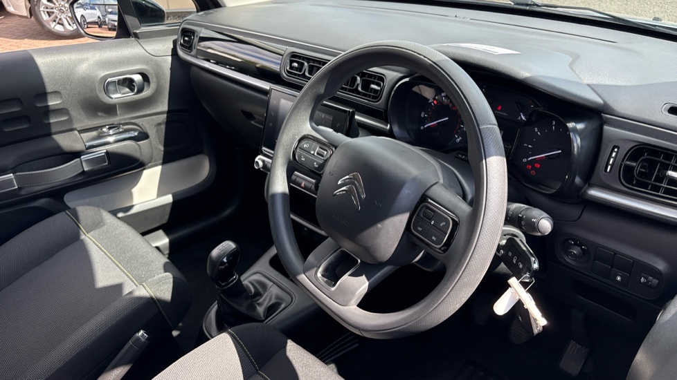 Citroen C3 1.2 PureTech Sense 5dr Petrol Hatchback - Image 11
