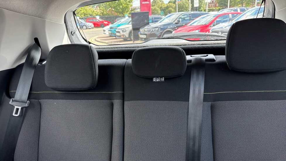 Citroen C3 1.2 PureTech Sense 5dr Petrol Hatchback - Image 15
