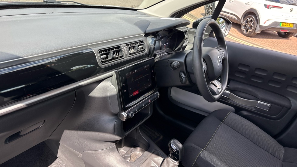 Citroen C3 1.2 PureTech Sense 5dr Petrol Hatchback - Image 27
