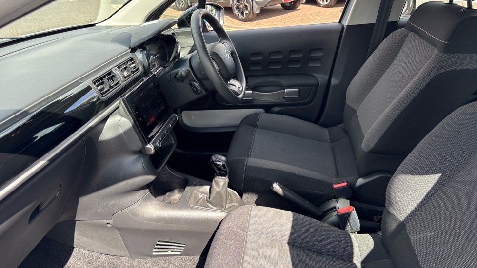 Citroen C3 1.2 PureTech Sense 5dr Petrol Hatchback - Image 28