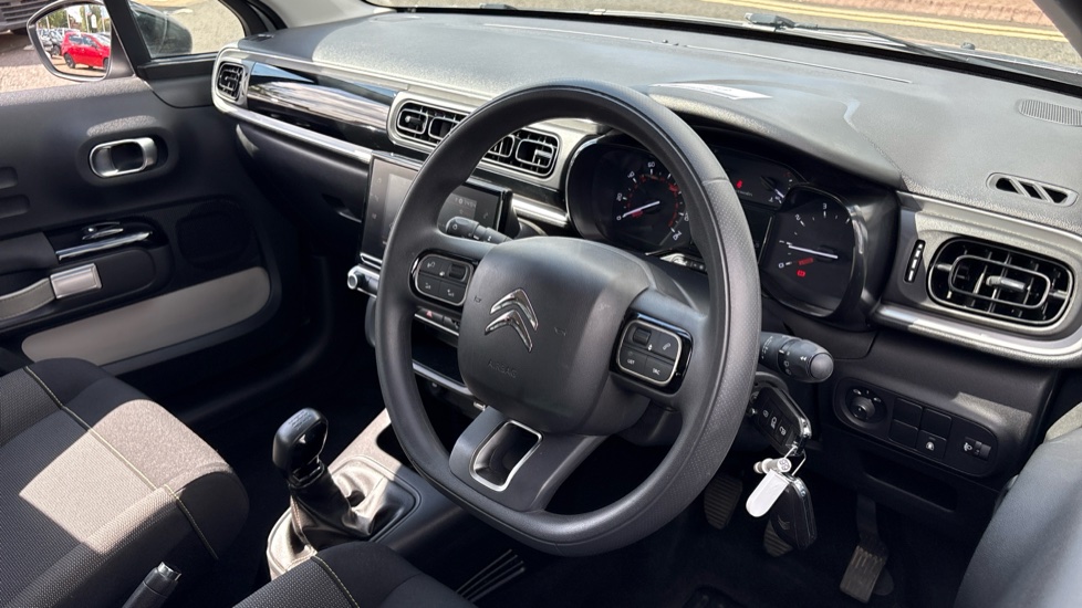 Citroen C3 1.2 PureTech Sense 5dr Petrol Hatchback - Image 34