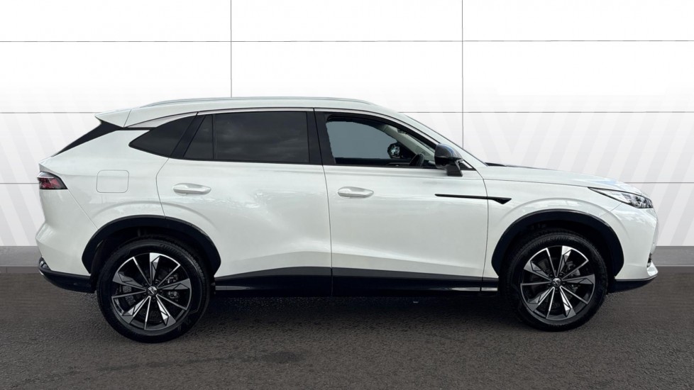 MG HS 1.5 T-GDI Trophy 5dr Petrol Hatchback - Image 5
