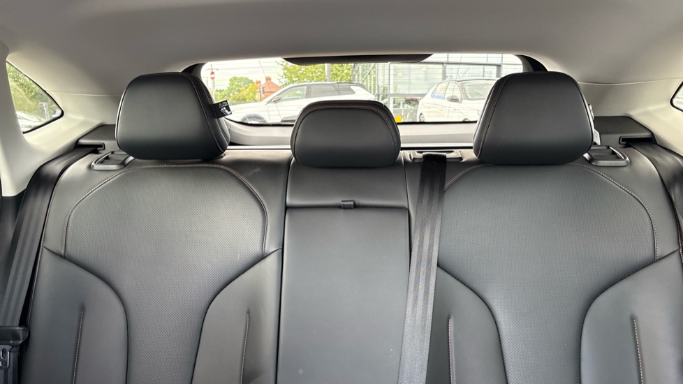 MG HS 1.5 T-GDI Trophy 5dr Petrol Hatchback - Image 15
