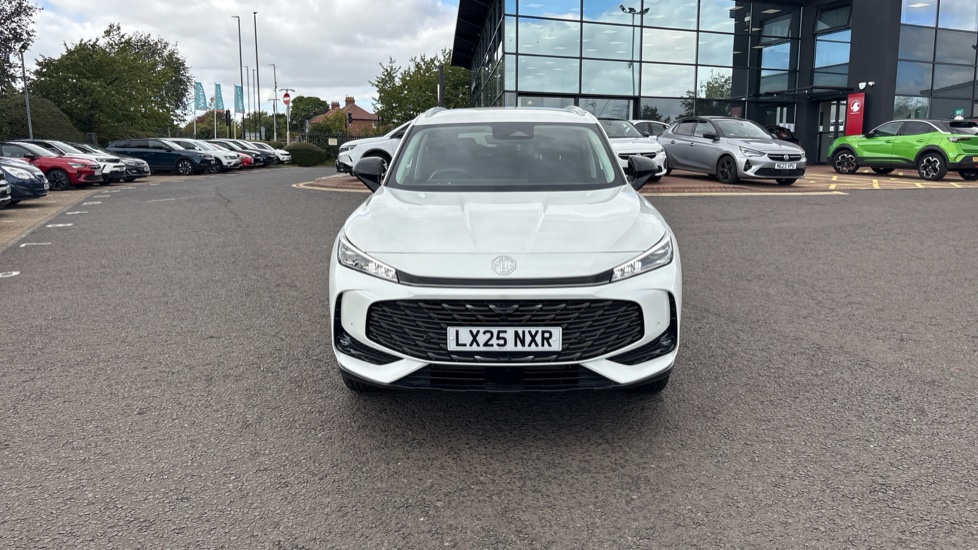MG HS 1.5 T-GDI Trophy 5dr Petrol Hatchback - Image 33