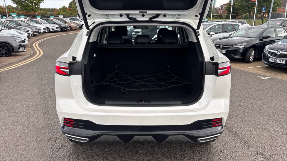 MG HS 1.5 T-GDI Trophy 5dr Petrol Hatchback - Image 43