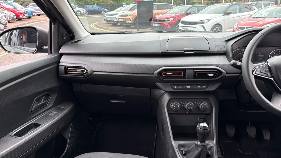 Dacia Sandero Stepway 1.0 TCe Essential 5dr Bi Fuel Hatchback - Image 14