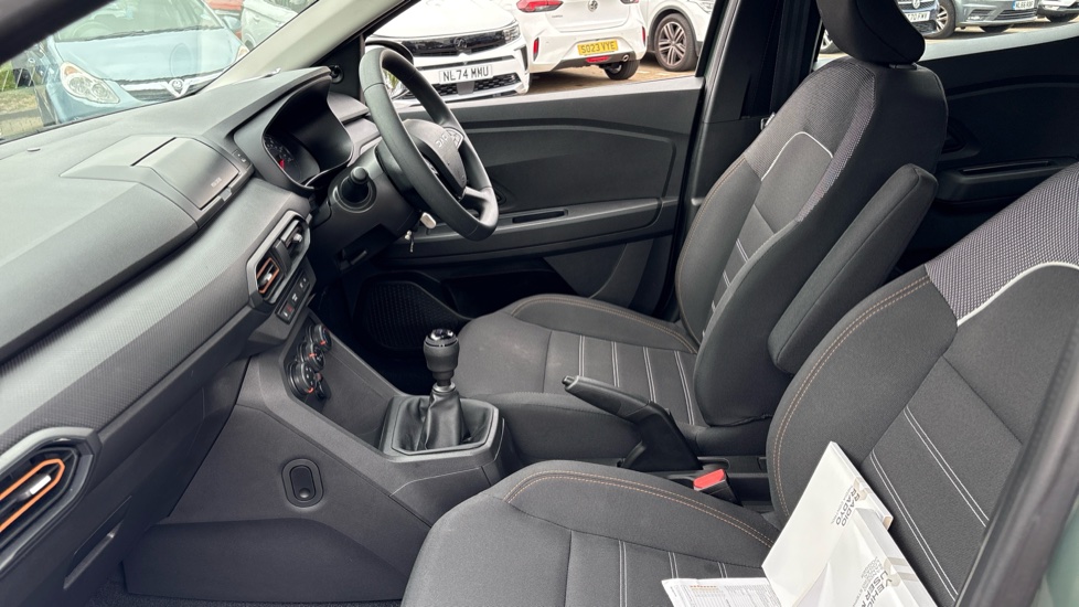 Dacia Sandero Stepway 1.0 TCe Essential 5dr Bi Fuel Hatchback - Image 26