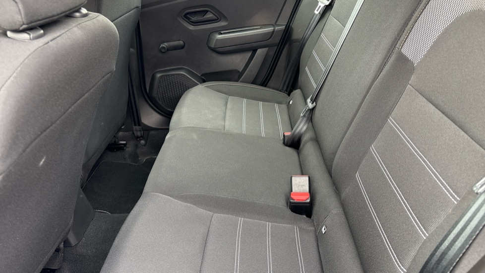 Dacia Sandero Stepway 1.0 TCe Essential 5dr Bi Fuel Hatchback - Image 27
