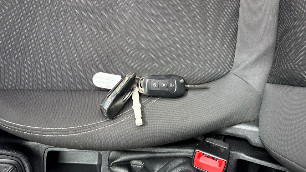Ford Fiesta 1.0 EcoBoost Trend 5dr Petrol Hatchback - Image 22