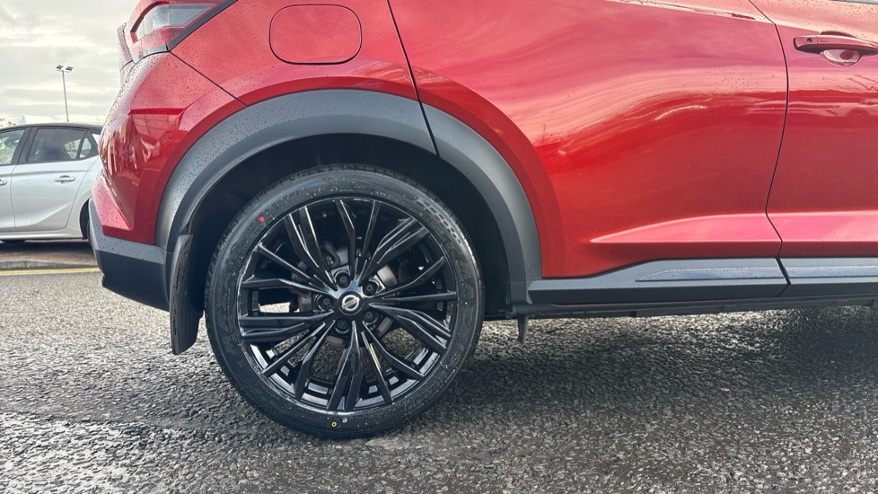 Nissan Juke 1.0 DiG-T 114 Tekna+ 5dr Petrol Hatchback - Image 7