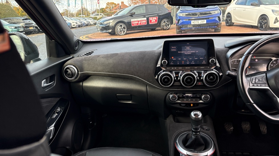 Nissan Juke 1.0 DiG-T 114 Tekna+ 5dr Petrol Hatchback - Image 14