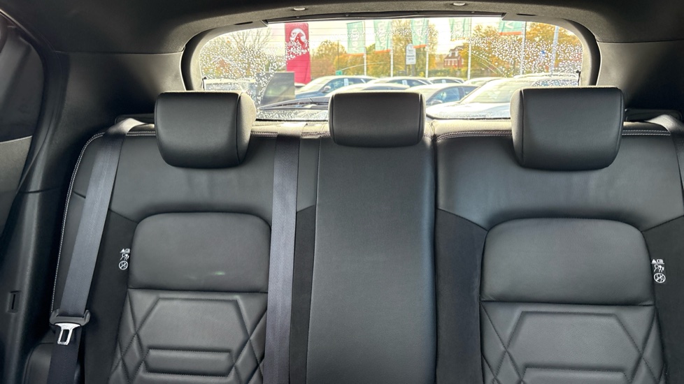 Nissan Juke 1.0 DiG-T 114 Tekna+ 5dr Petrol Hatchback - Image 15