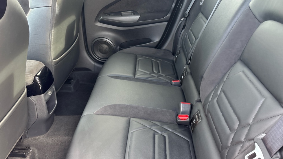 Nissan Juke 1.0 DiG-T 114 Tekna+ 5dr Petrol Hatchback - Image 16