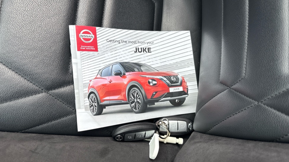 Nissan Juke 1.0 DiG-T 114 Tekna+ 5dr Petrol Hatchback - Image 19