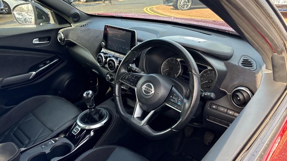 Nissan Juke 1.0 DiG-T 114 Tekna+ 5dr Petrol Hatchback - Image 38