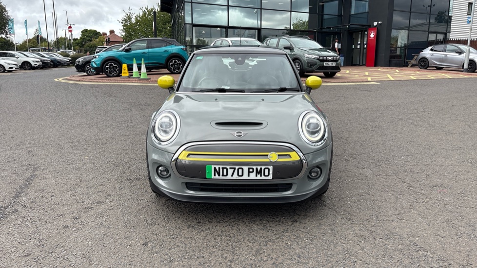 MINI Hatchback 135kW Cooper S Level 3 33kWh 3dr Auto Electric Hatchback - Image 33