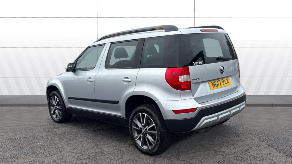 Skoda Yeti Outdoor 2.0 TDI CR SE Drive 5dr Diesel Estate - Image 2