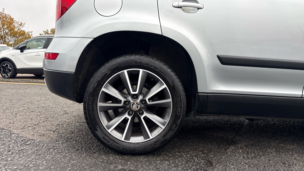 Skoda Yeti Outdoor 2.0 TDI CR SE Drive 5dr Diesel Estate - Image 7