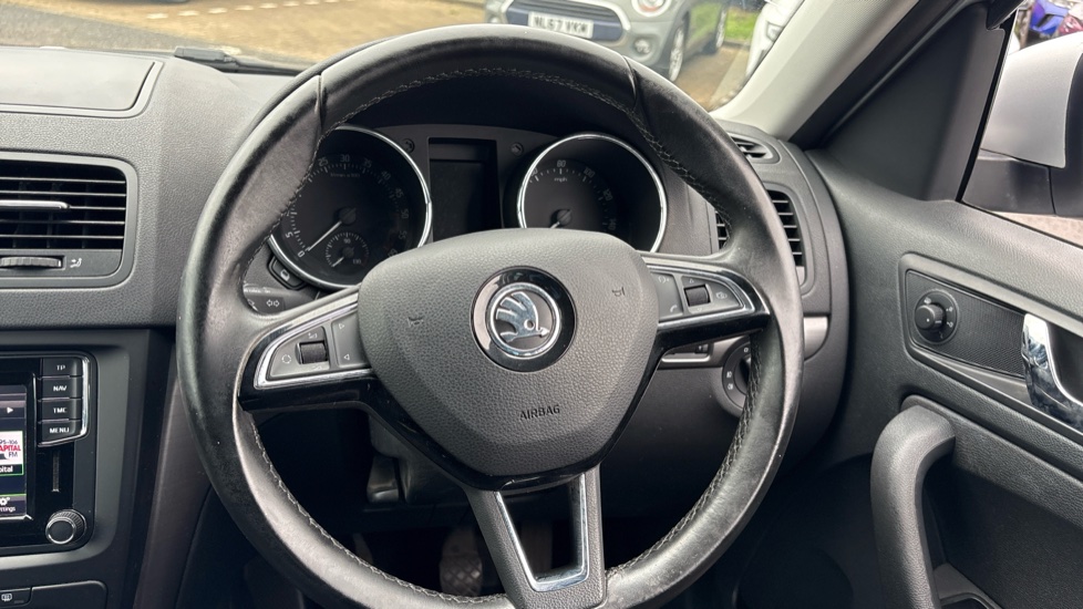 Skoda Yeti Outdoor 2.0 TDI CR SE Drive 5dr Diesel Estate - Image 26