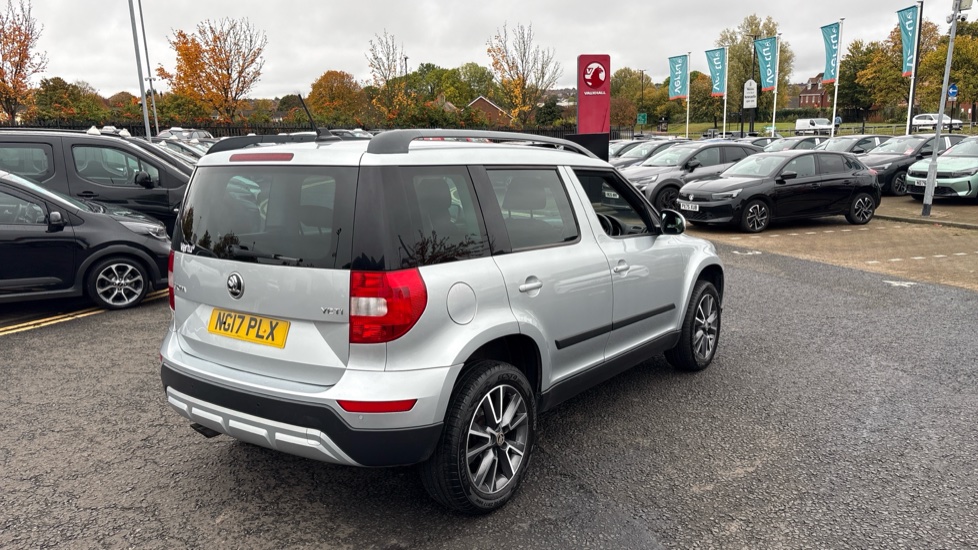 Skoda Yeti Outdoor 2.0 TDI CR SE Drive 5dr Diesel Estate - Image 41