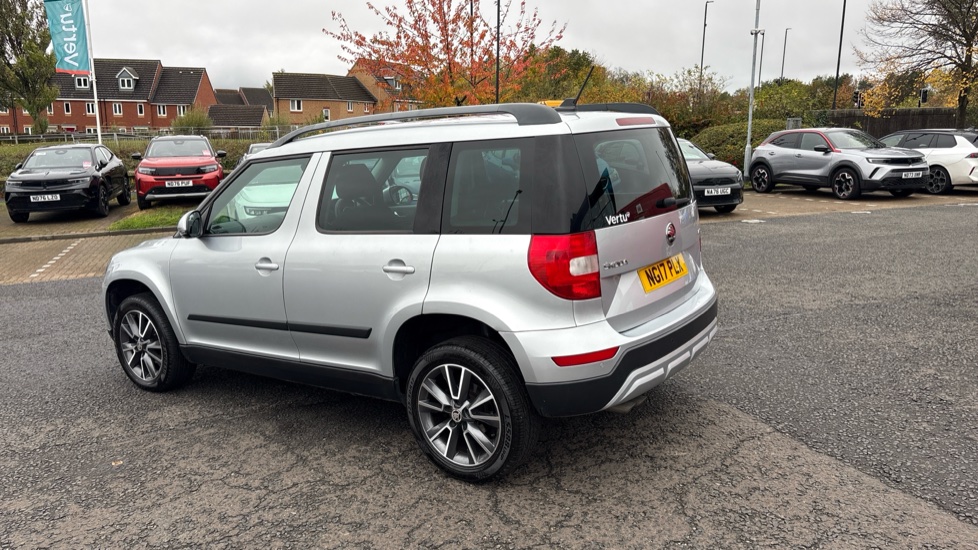 Skoda Yeti Outdoor 2.0 TDI CR SE Drive 5dr Diesel Estate - Image 45