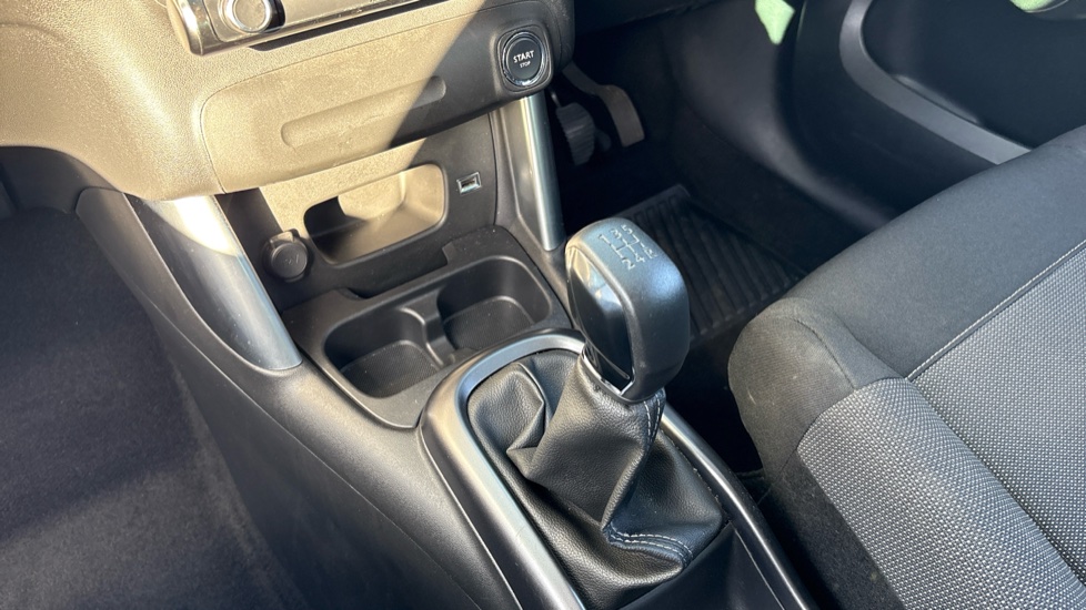 Citroen C3 Aircross 1.2 PureTech Flair 5dr Petrol Hatchback - Image 13