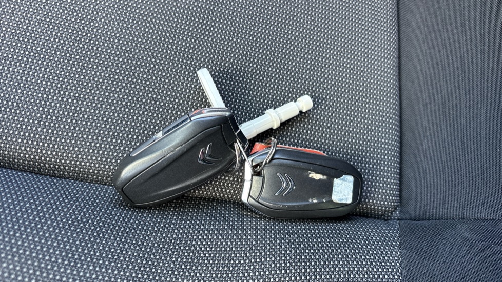 Citroen C3 Aircross 1.2 PureTech Flair 5dr Petrol Hatchback - Image 20