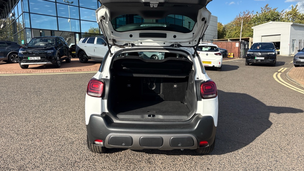 Citroen C3 Aircross 1.2 PureTech Flair 5dr Petrol Hatchback - Image 41